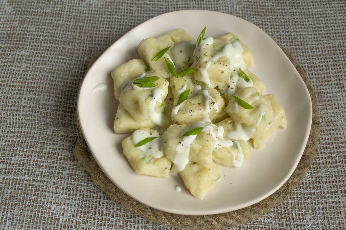 Вареники с картошкой (самые вкусные с жареным луком) + рецепт идеального теста!