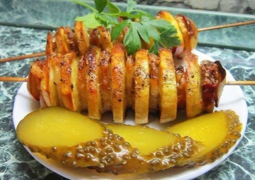 Шашлык из картошки с салом в духовке: мой фоторецепт