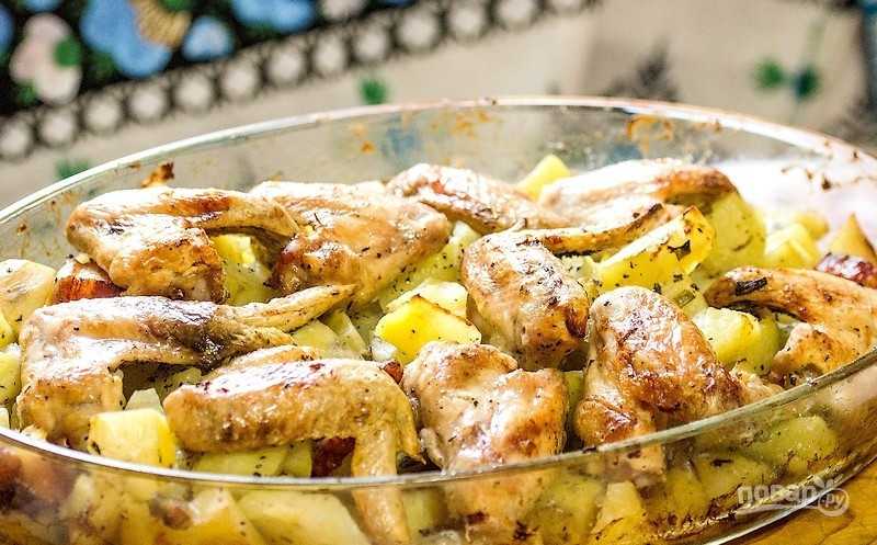 Куриные крылышки — 7 рецептов приготовления в духовке