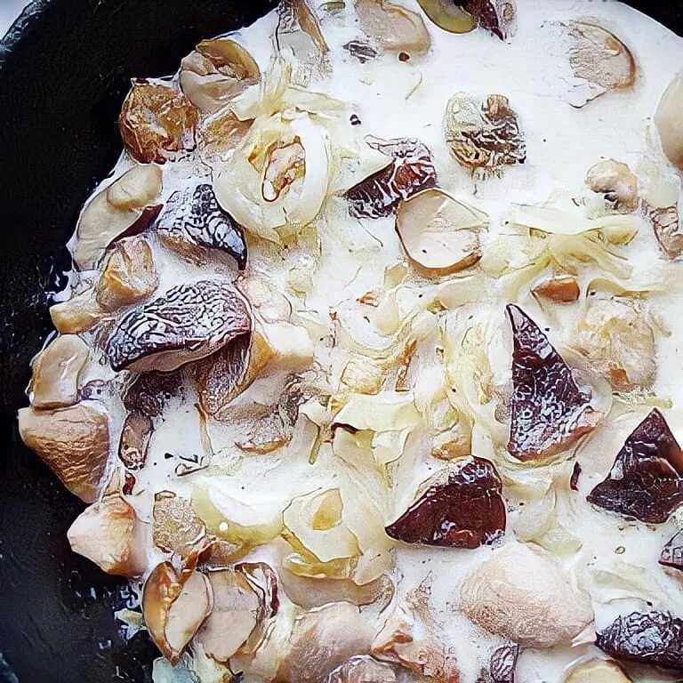 Грибной соус из шампиньонов - рецепт со сливками, со сметаной