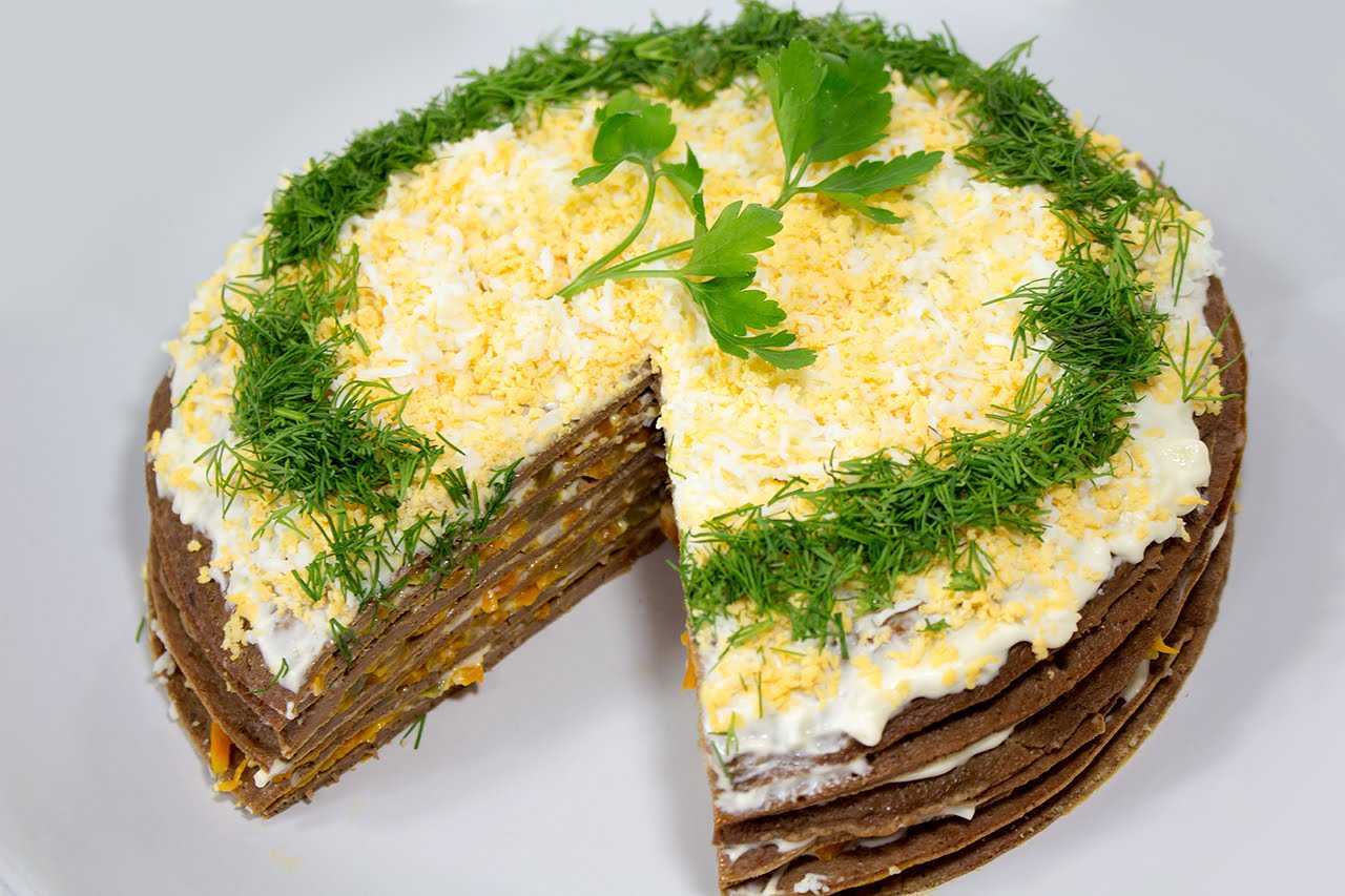 Сочный печеночный торт с манкой с использованием: печень,крупа манная,соль,специи Всем привет  Сегодня хочу поделиться рецептом вкусного печеночного торта с манкой Нежный, сочный и просто невероятный на вкус