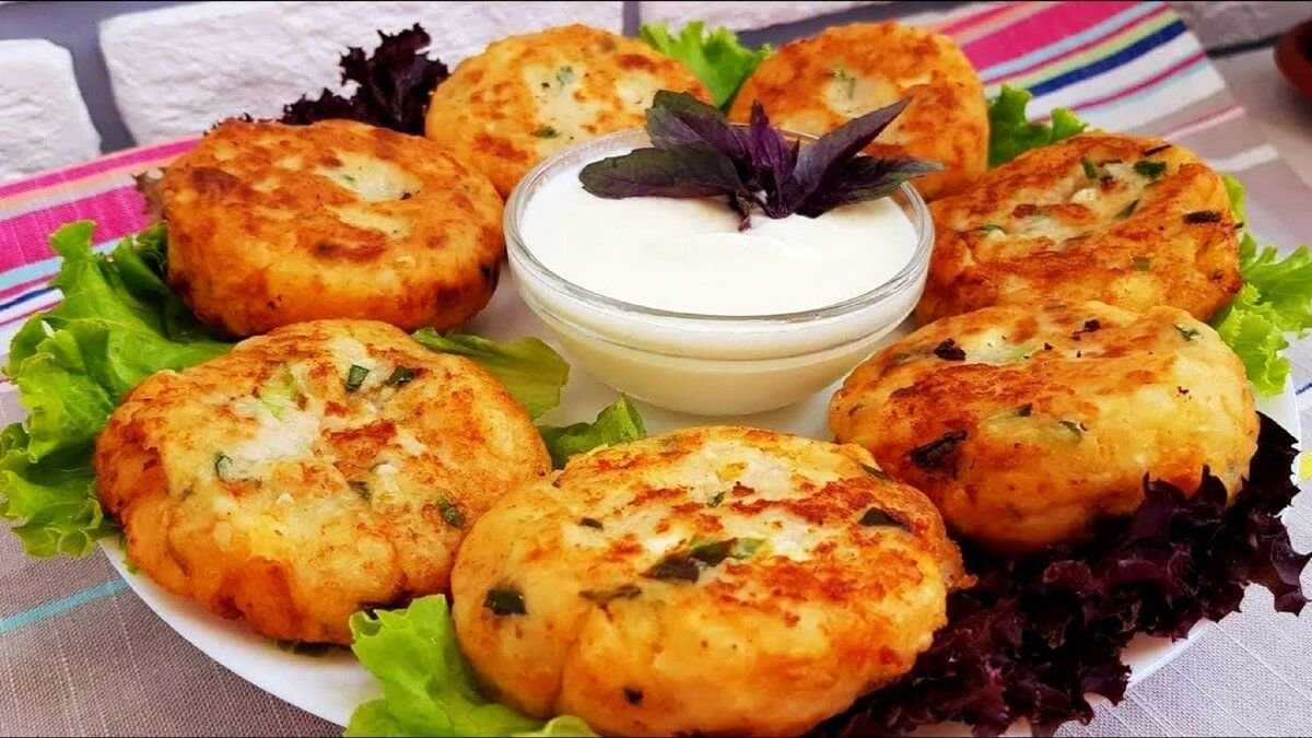 Картофельные котлеты с колбасой: рецепт с фото