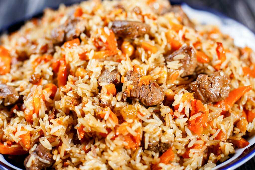 Самый вкусный плов с курицей на сковороде — пошаговый рецепт