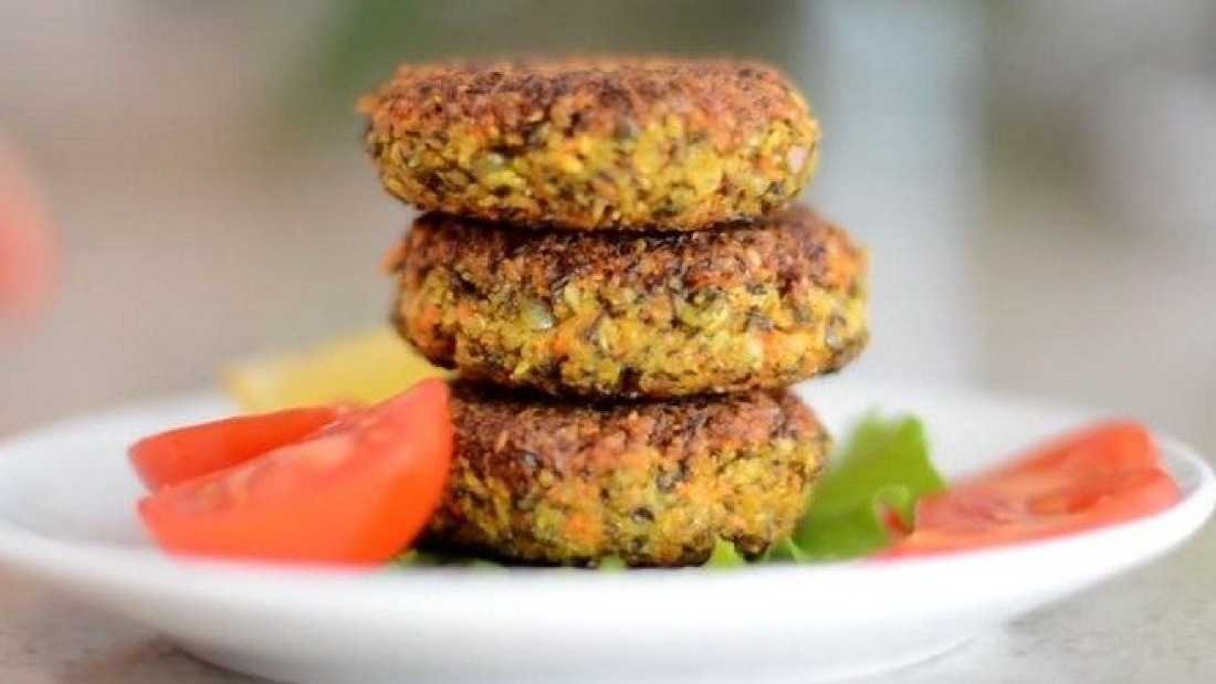 Сочные котлеты из куриного филе на сковороде - пошаговый фоторецепт