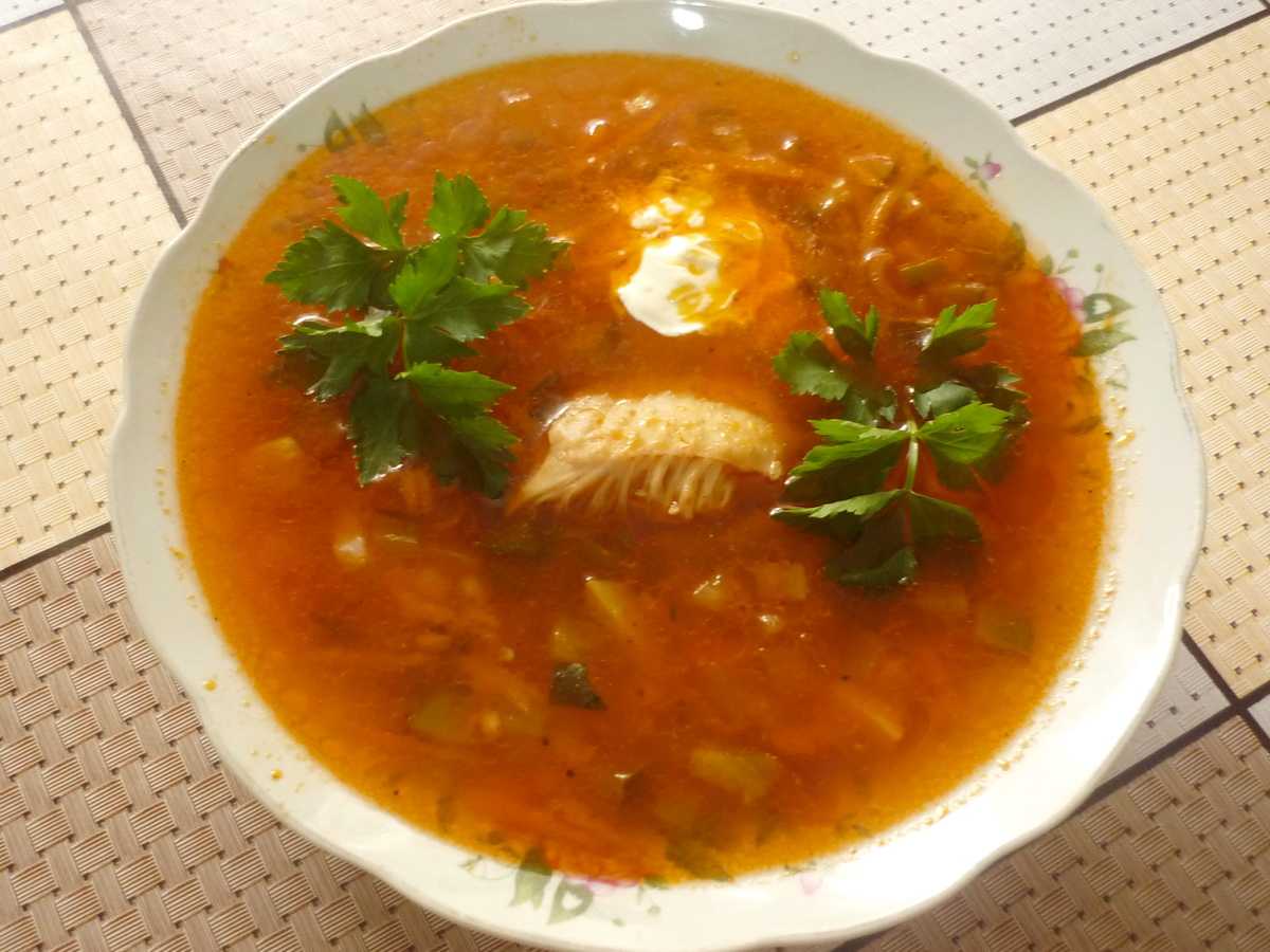 Рассольник с перловкой и курицей (пошаговый рецепт с фото) - pro vkusnyashki