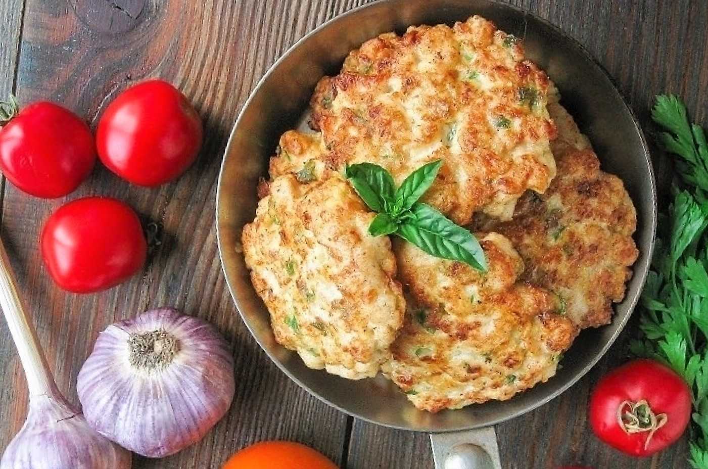 Котлеты рубленые из куриных грудок – 9 самых вкусных рецептов