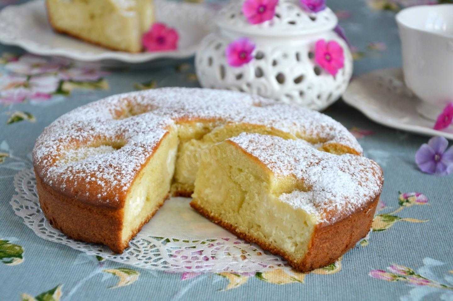Пирог на йогурте в духовке, мультиварке. рецепт с яблоками, ягодами, вареньем, вишней, малиной, бананом без яиц, масла, сахара. фото пошагово