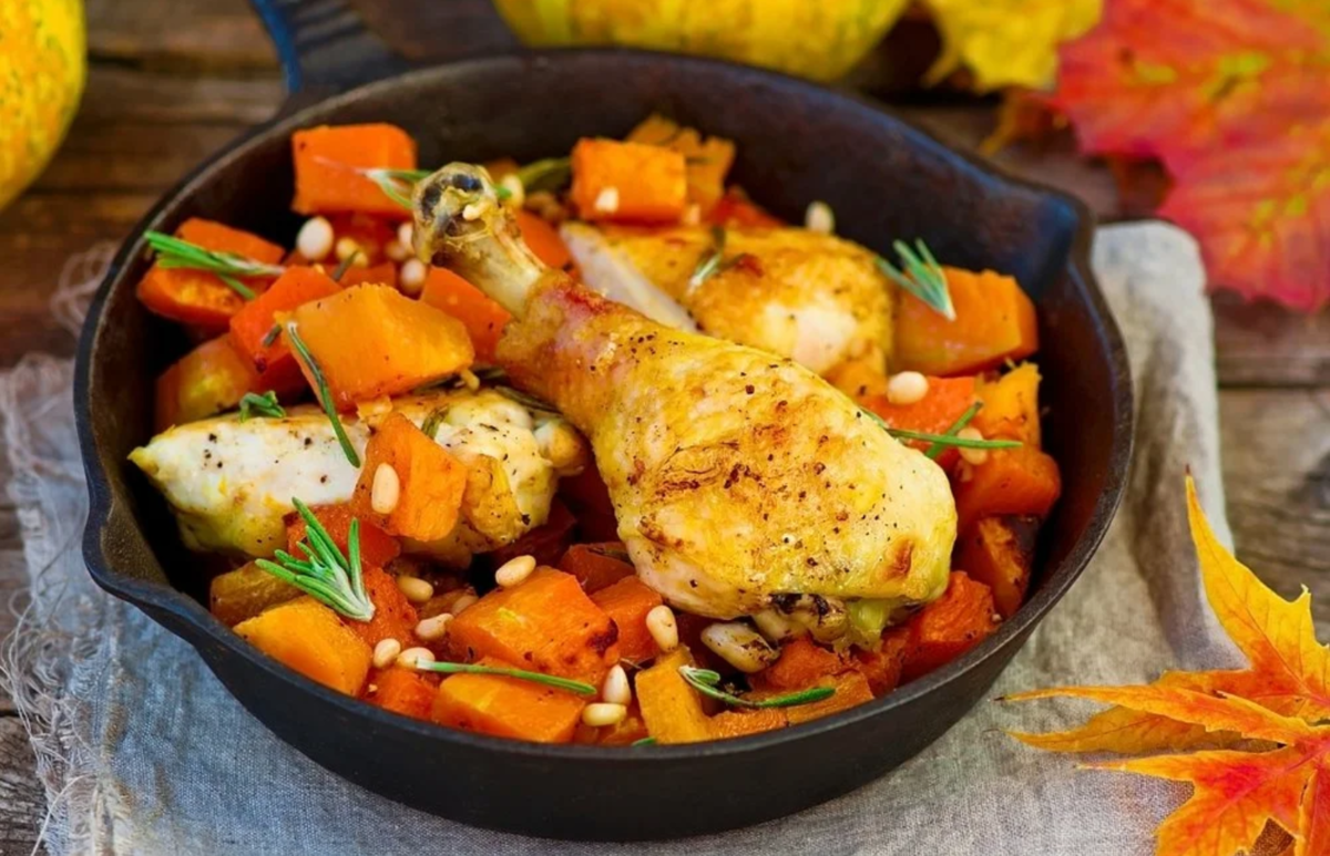 Тыква, запеченная в духовке кусочками: 7 диетических рецептов