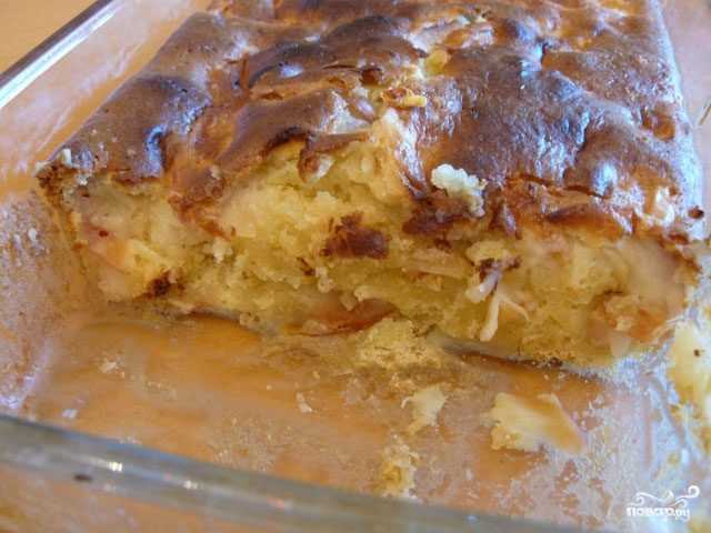Шарлотка с яблоками в духовке. 13 быстрых и вкусных рецептов пышной шарлотки