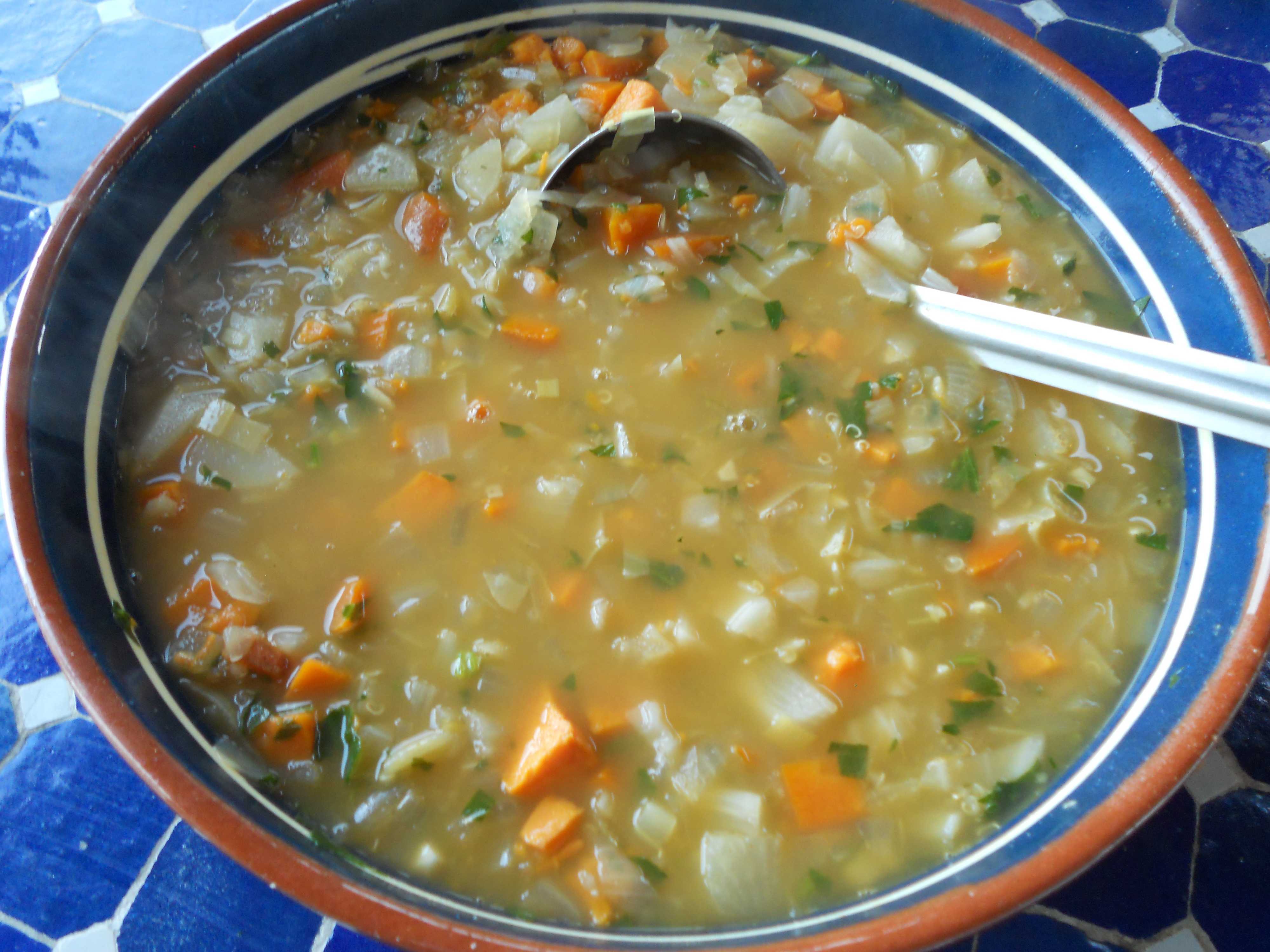 Перловка с куриными крылышками