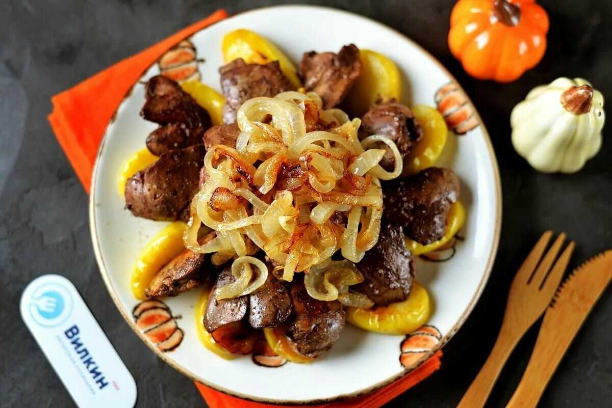 Тушеная куриная печень – это быстро и вкусно. рецепты тушеной куриной печени: с сыром, яблоками, в майонезе, соевом соусе, с луком - автор екатерина данилова