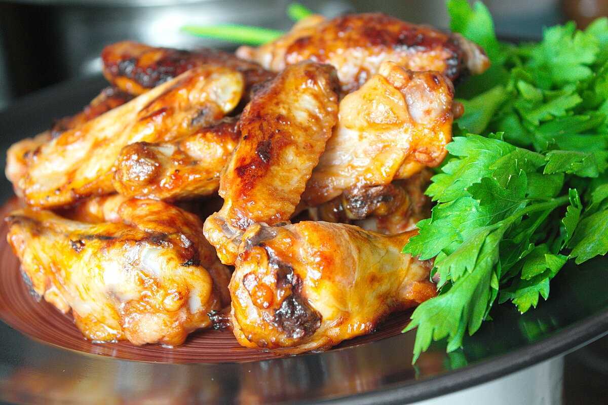 Крылышки куриные – как вкусно приготовить в духовке, на сковороде и барбекю