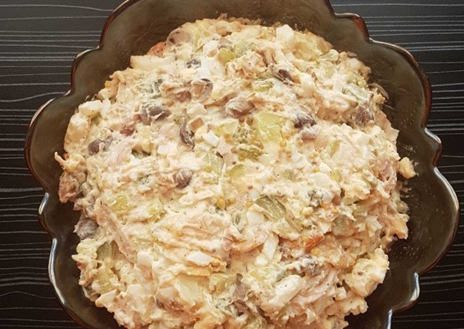 Салат с курицей — 13 быстрых и вкусных рецептов