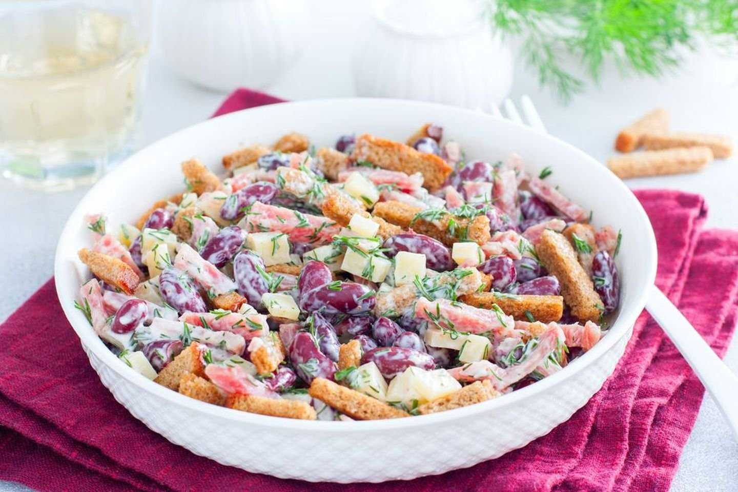 Салат со свежим огурцом. 13 простых и очень вкусных рецептов