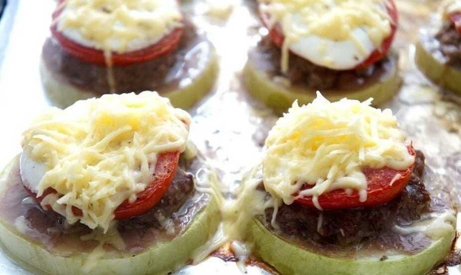 Кабачки в духовке: 7 быстрых и вкусных рецептов запеченных кабачков