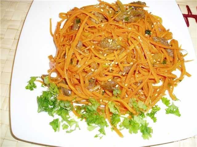 20 мясных салатов, которые сможет приготовить каждый