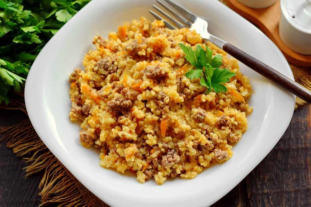 Мамин рецепт ароматной гречки с луком и беконом с фото пошагово