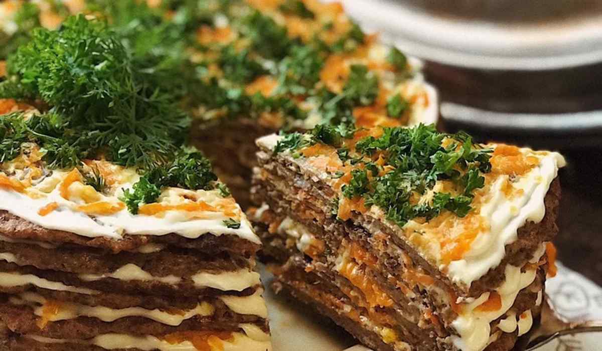 Печеночный торт — 10 классических рецептов из куриной, свиной и говяжьей печени