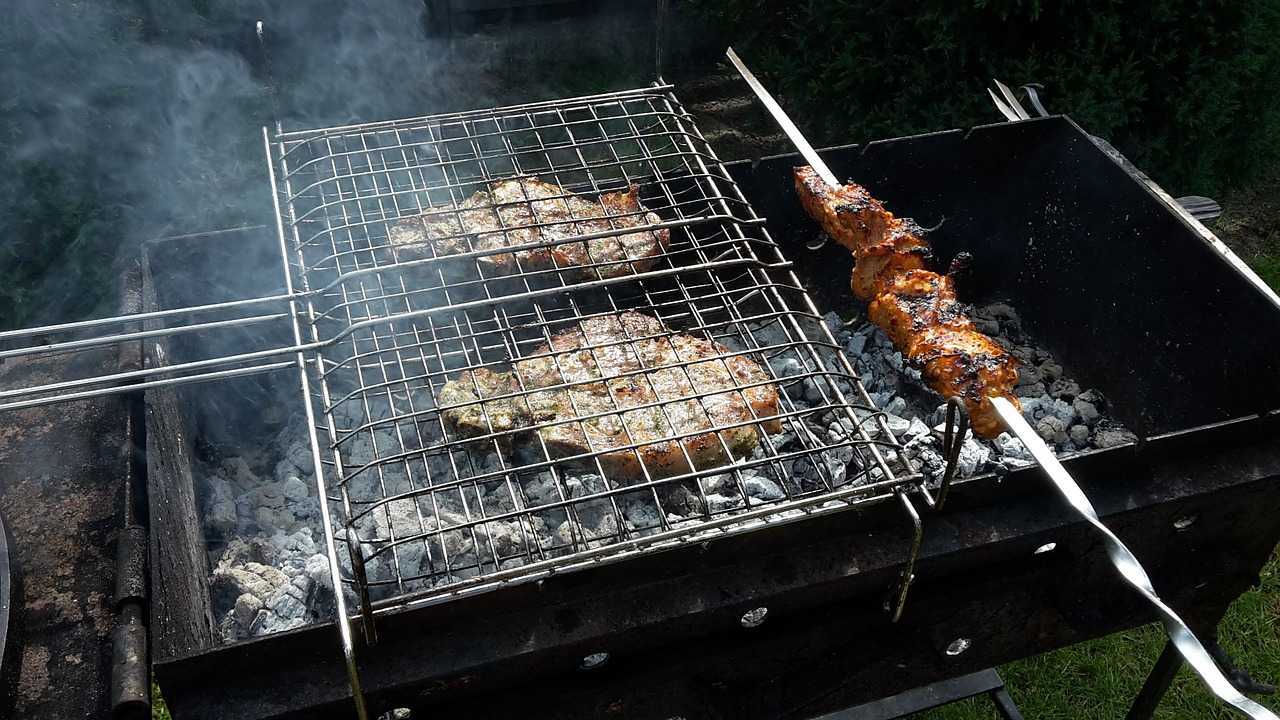 Камбала на мангале: как вкусно приготовить?