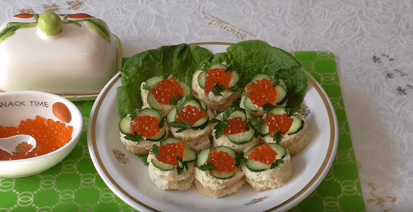 Очень вкусные рецепты бутербродов со шпротами — простое приготовление и красивое оформление