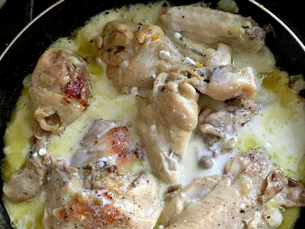 Курица диетическая в сметане. курица тушеная в сметане. | диета для похудения