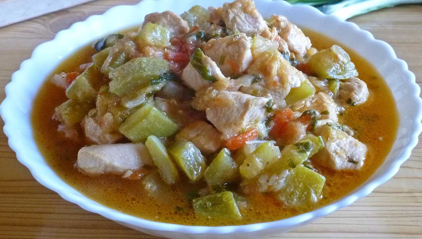 Рагу с курицей и овощами — 6 простых пошаговых рецептов