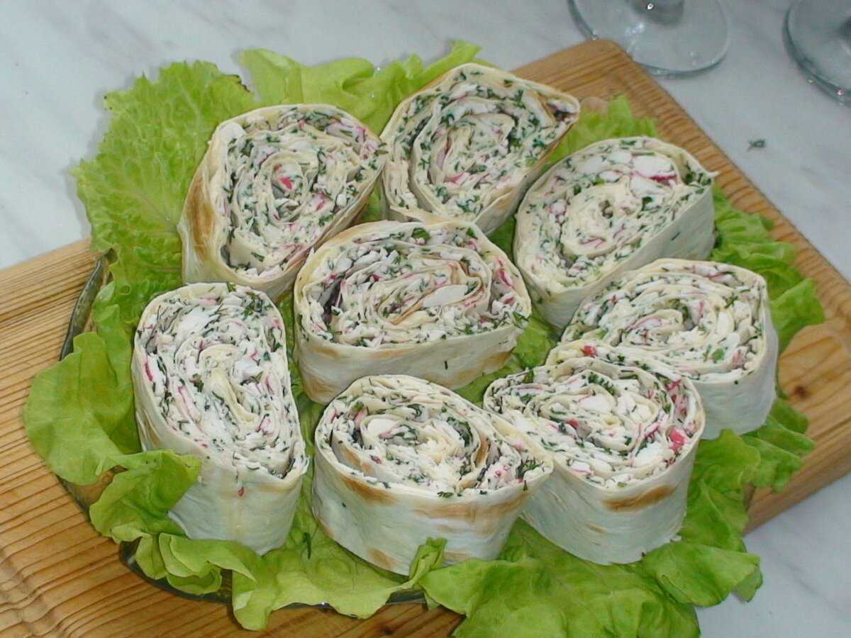 Начинки для рулетов из лаваша — 10 самых вкусных рецептов