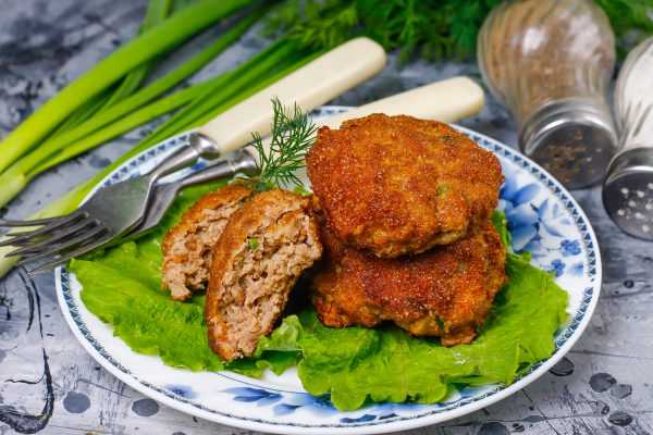 Куриные котлеты в духовке: 8 пошаговых рецептов приготовления