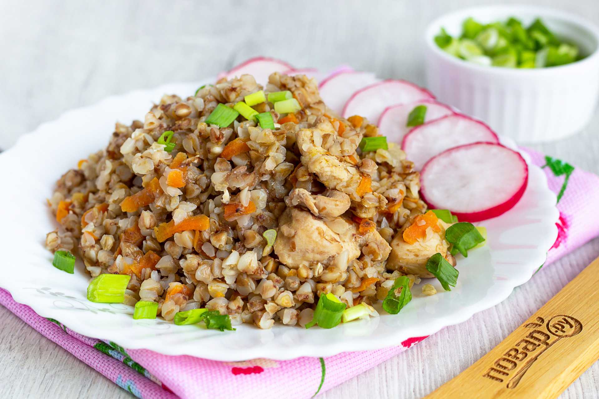 Гречка по-купечески с курицей и грибами — полезный рецепт обеда