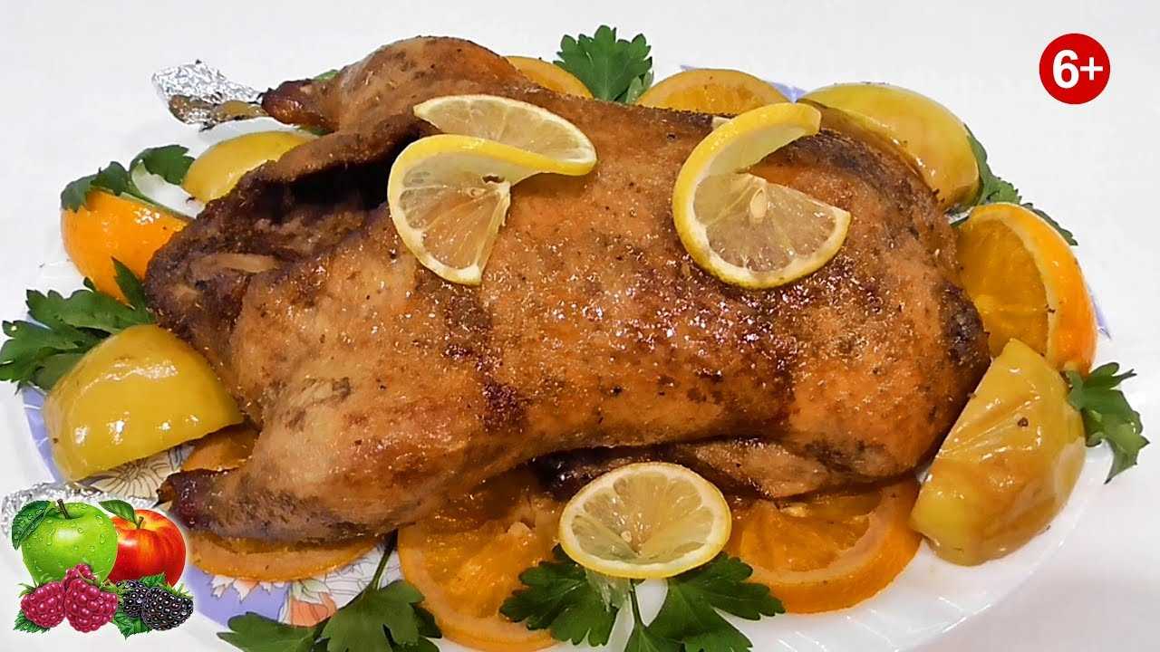 Утка с яблоками запечённая в духовке целиком — 3 рецепта самой сочной утки на праздничный стол