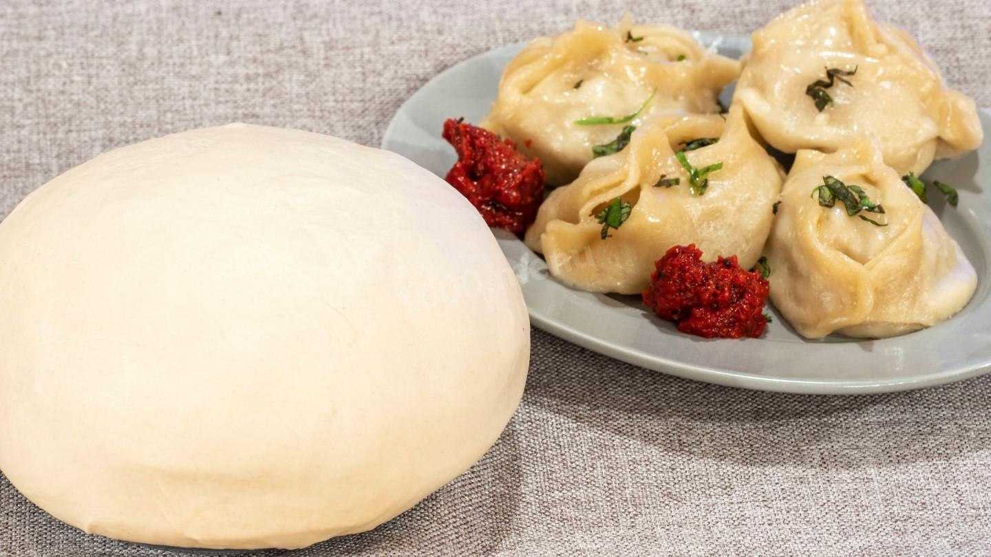 Вкусное и нежное тесто на манты – лучшие рецепты приготовления