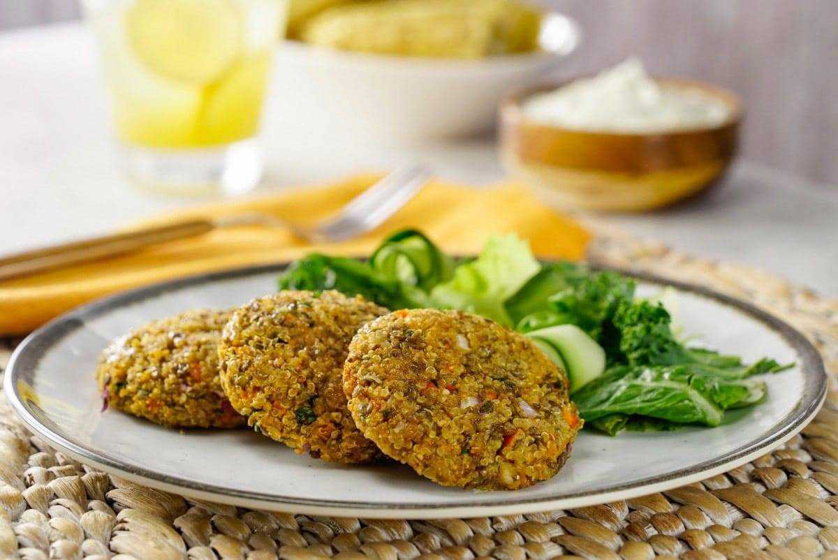 Куриные котлеты из куриной грудки со шпинатом и сыром. пошаговый рецепт с фото — ботаничка