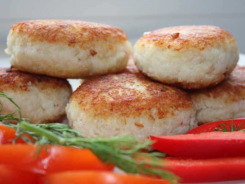 Как приготовить вкусные рыбные котлеты – секреты и хитрости
