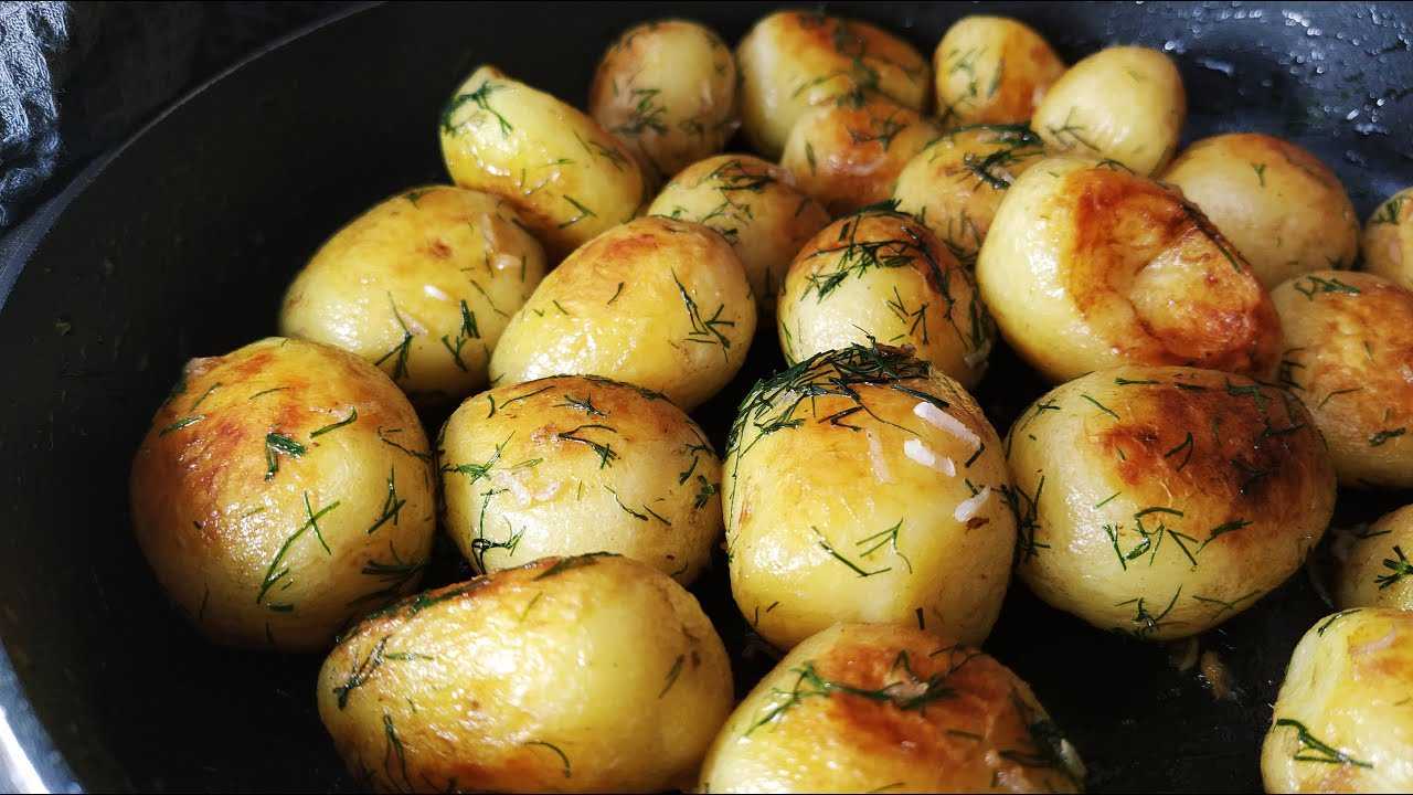 157. отварной картофель с зеленью и чесноком. 365 рецептов вкусной русской кухни