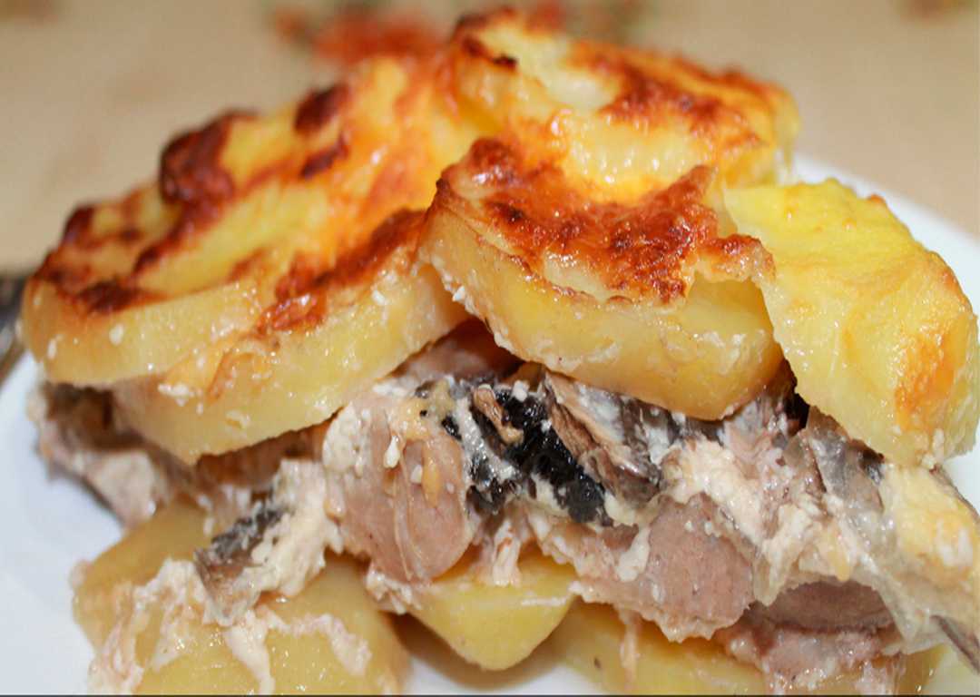 Мясо в горшочках с картошкой в духовке - самые вкусные рецепты