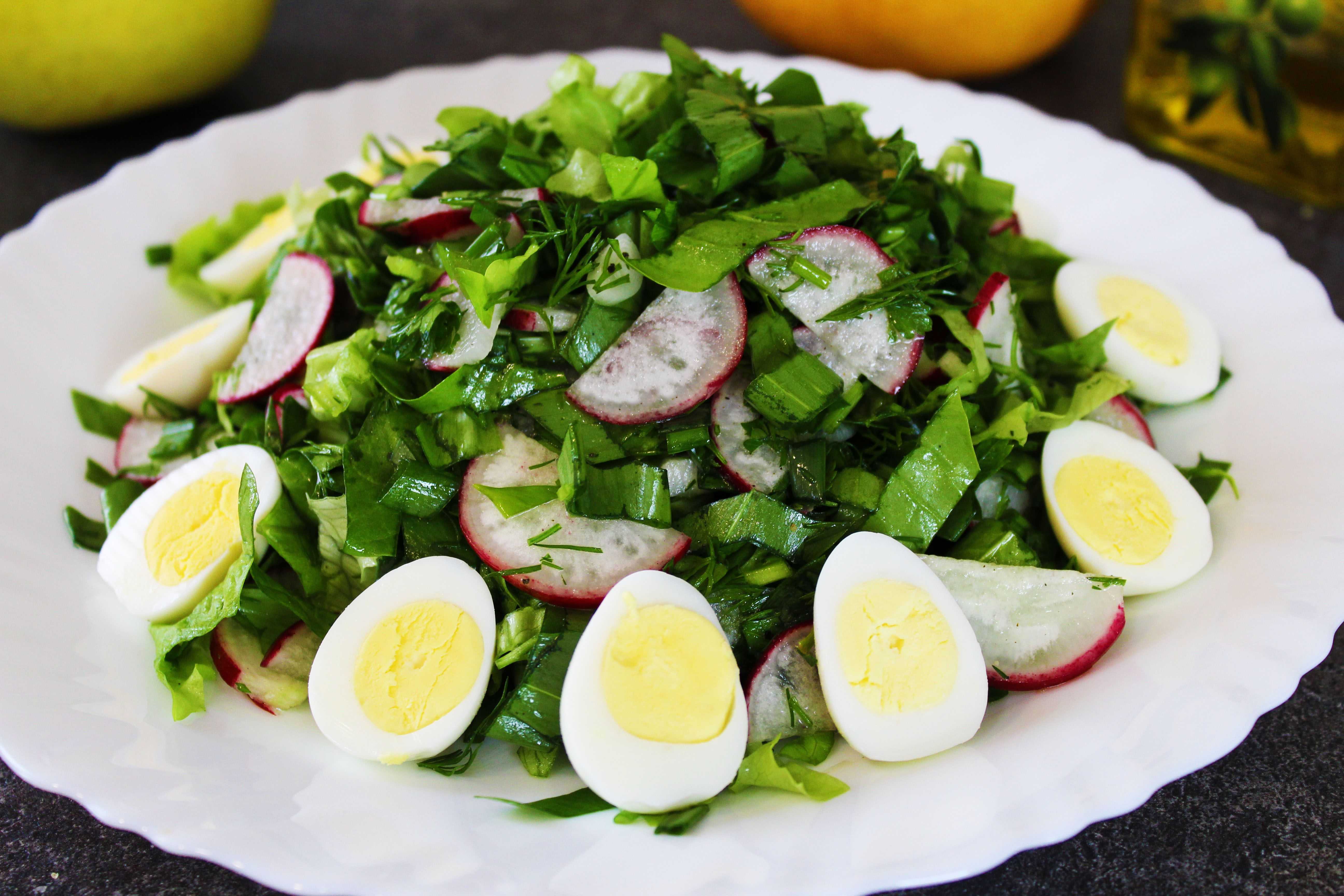 20 рецептов вкусных и полезных салатов со шпинатом