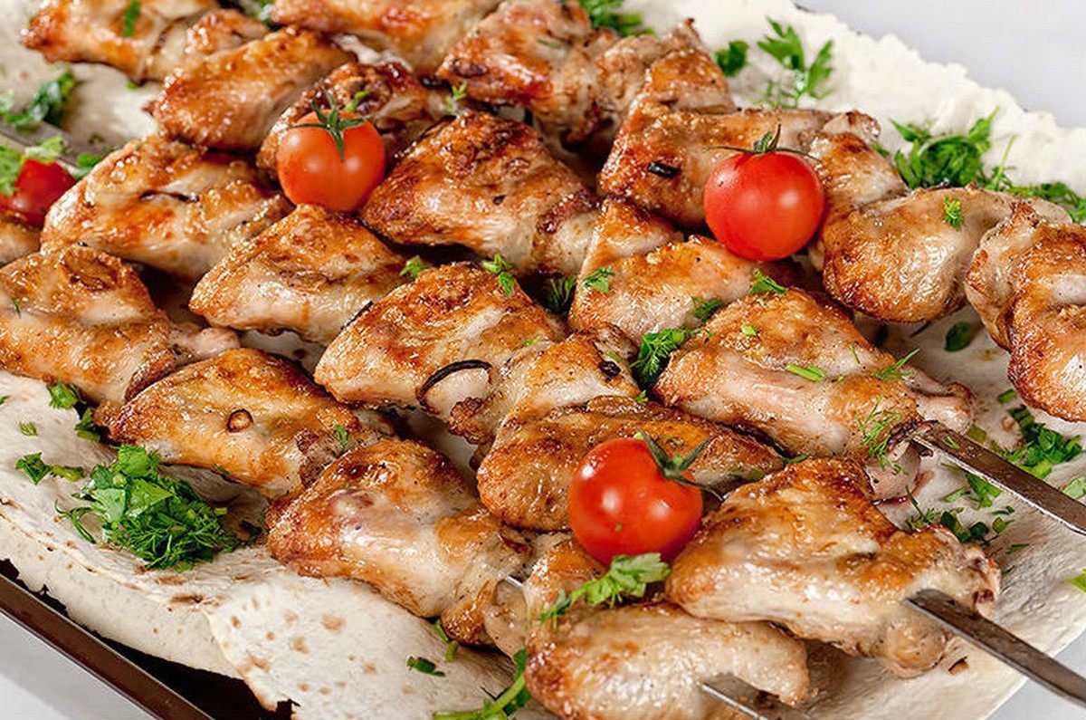 Шашлык из курицы с фото, рецепты самых вкусных маринадов, чтобы мясо было мягким и сочным