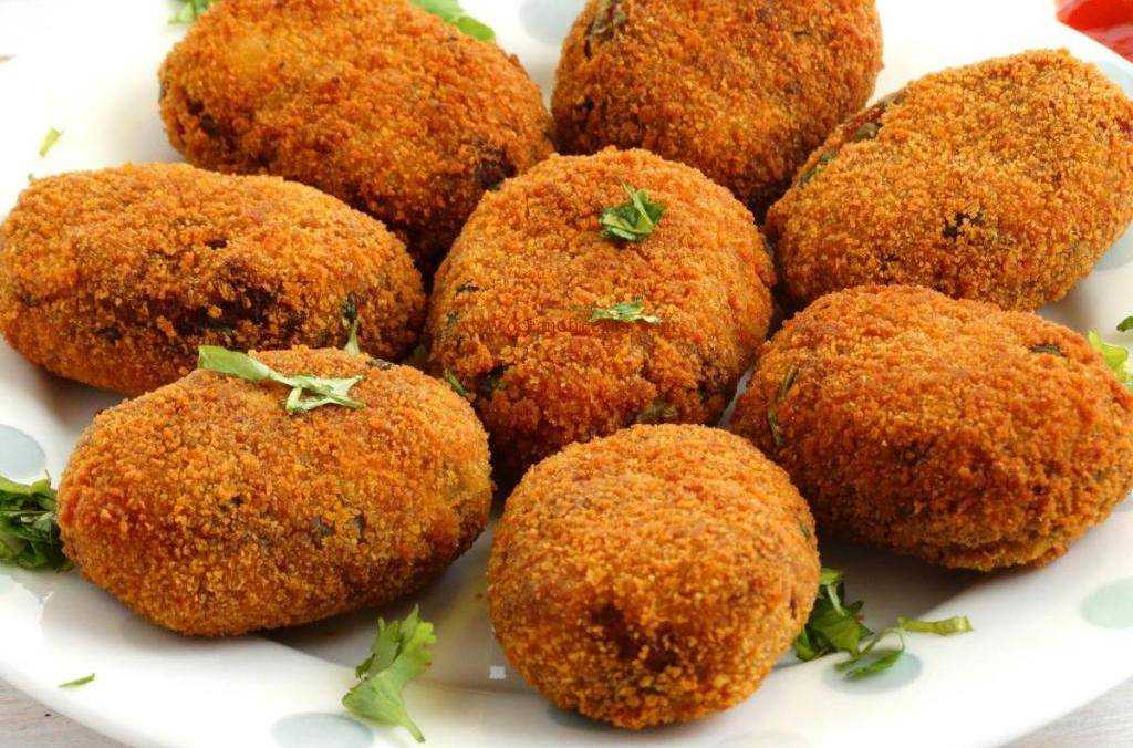Котлеты из леща, вкусные рецепты приготовления с костями — рассказываем в общих чертах
