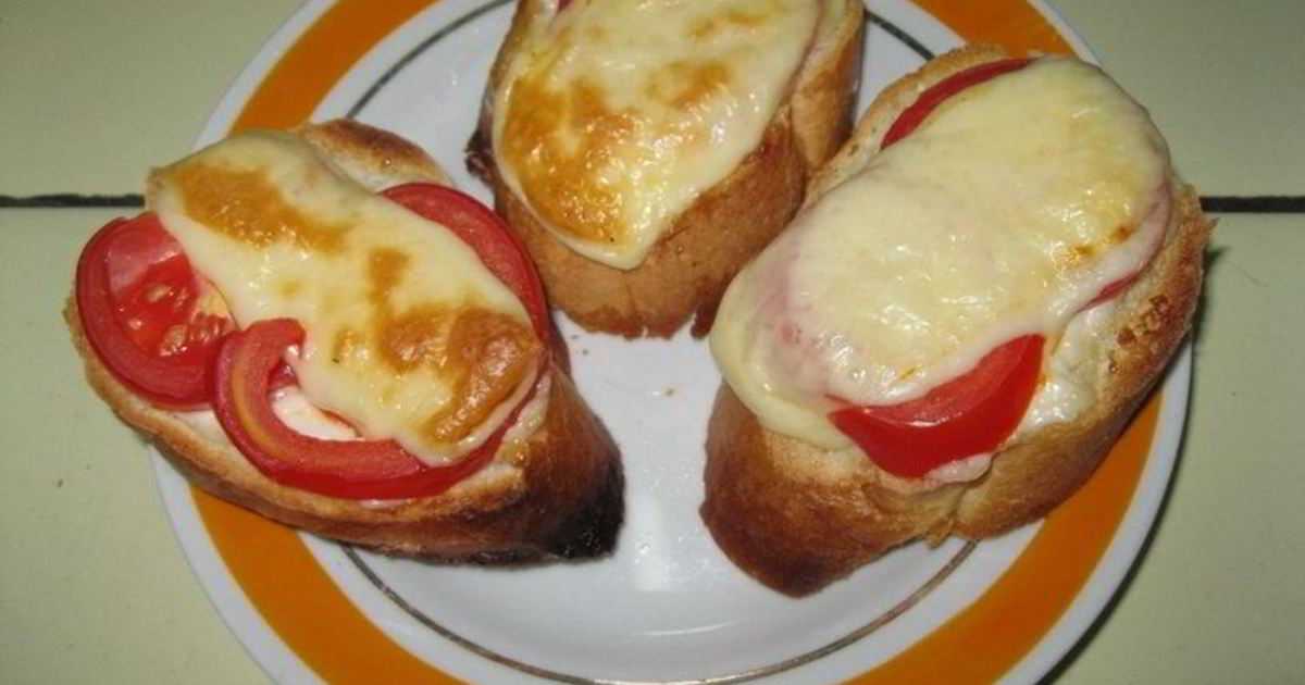 Горячие бутерброды: рецепты с фото, простые и вкусные в микроволновке