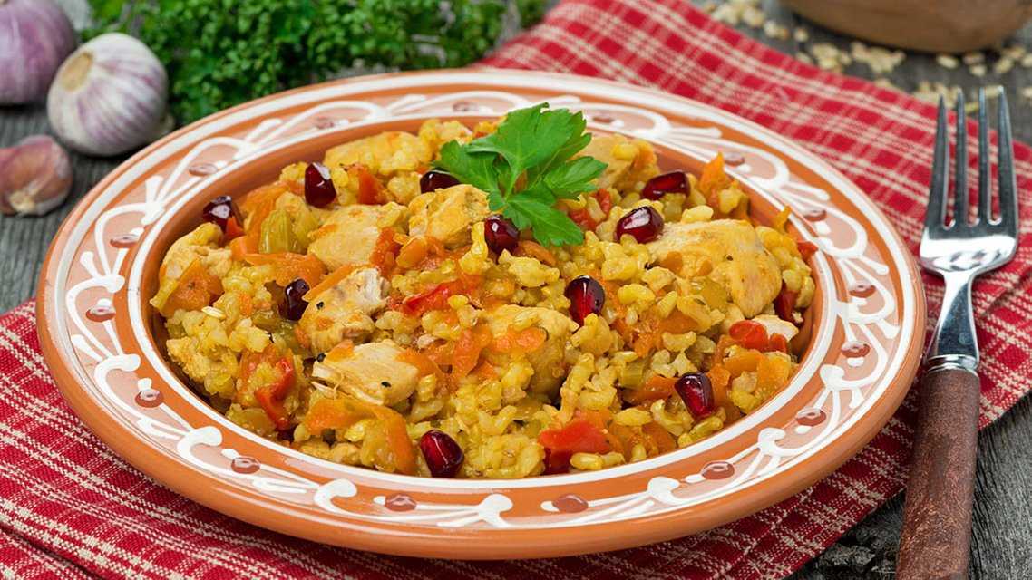 Плов с курицей — пошаговый рецепт в казане на плите