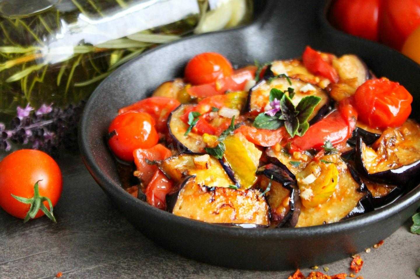 Мясо в горшочках с картошкой в духовке - самые вкусные рецепты