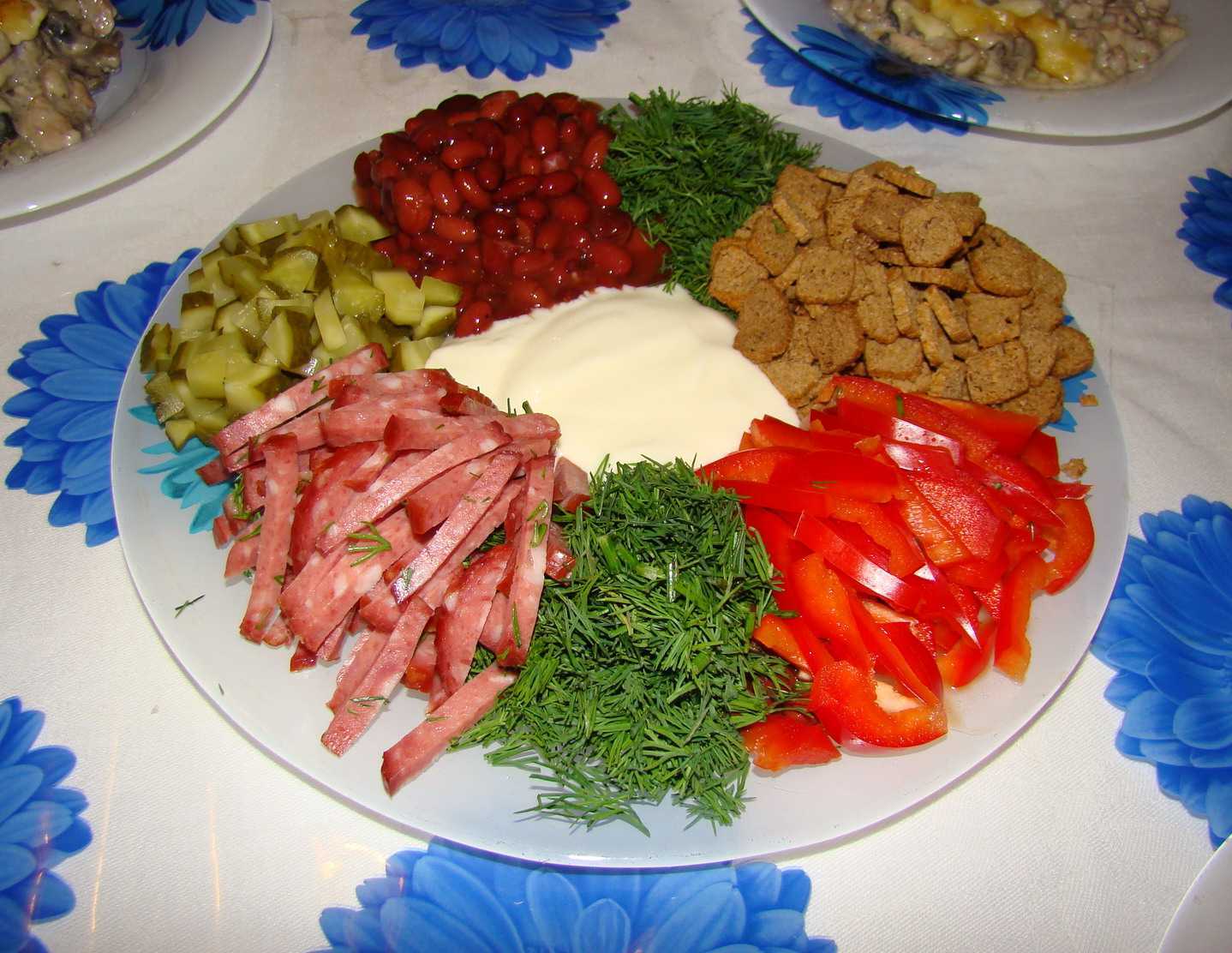 Салаты на день рождения: 20 простых и вкусных рецептов