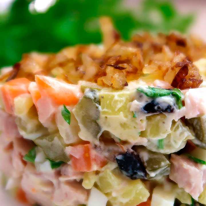 Салат с курицей и морковью – 12 оригинальных рецептов