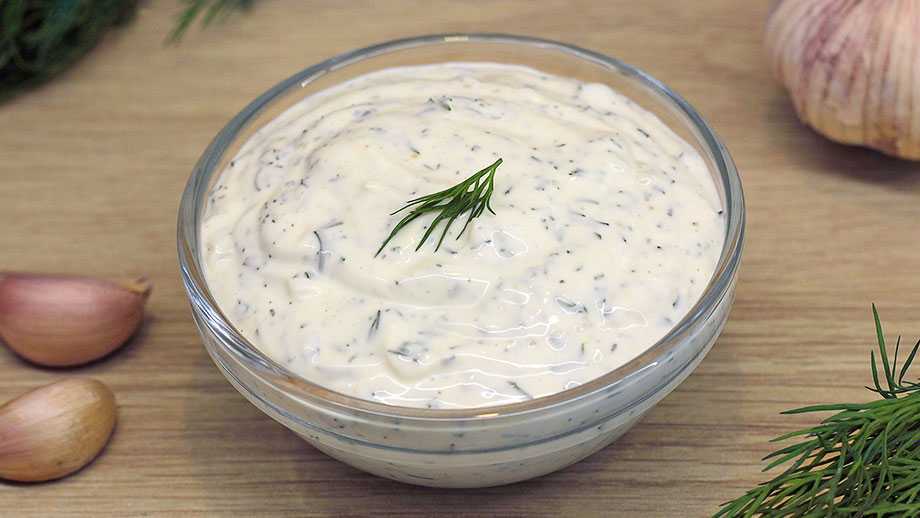Куриные голени на сковороде с майонезом и приправами - рецепт пошаговый с фото