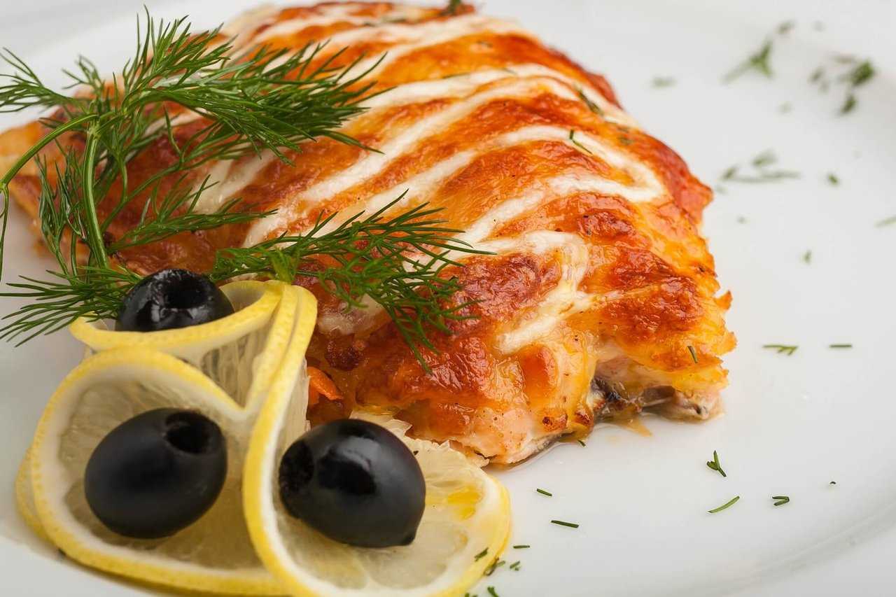 Горбуша с картошкой – отличное сочетание! рецепты горбуши с картошкой: фаршированной, в сметане, с соусом, в маринаде - автор екатерина данилова - журнал женское мнение