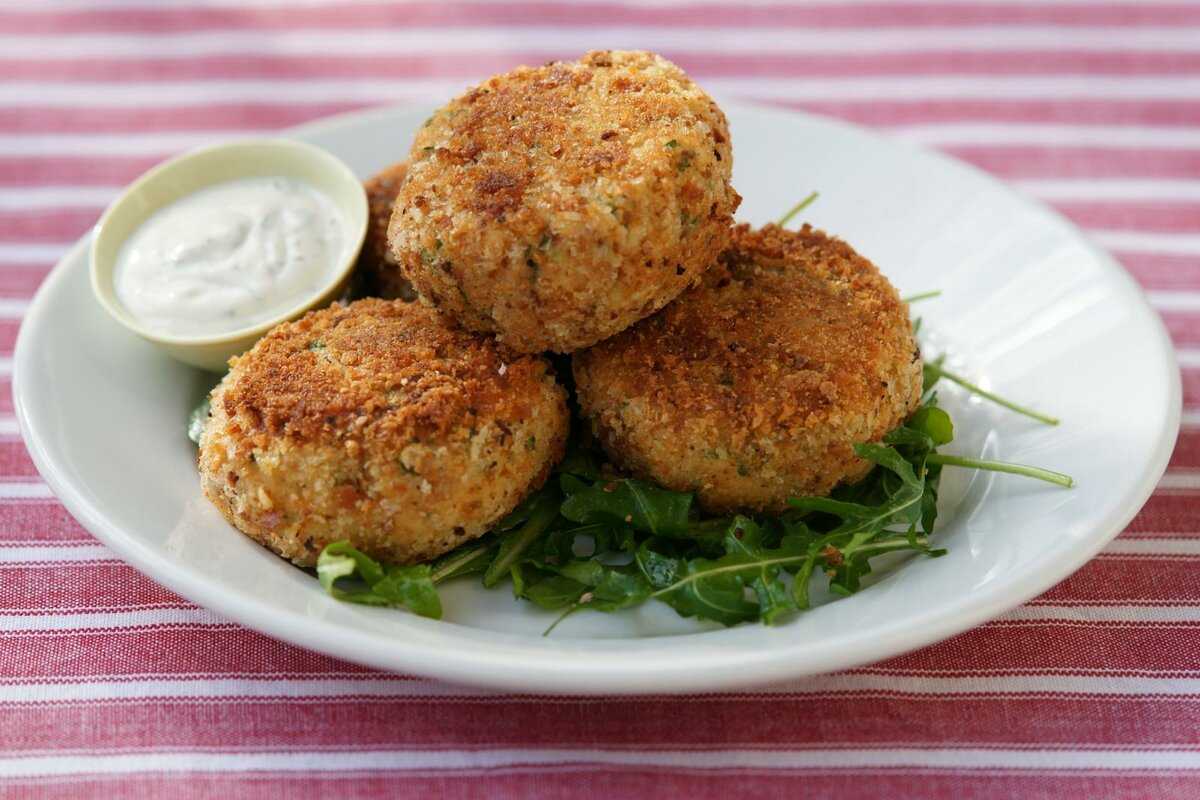 Котлеты из леща: приготовление фарша, рецепты вкусных и сочных рыбных котлет