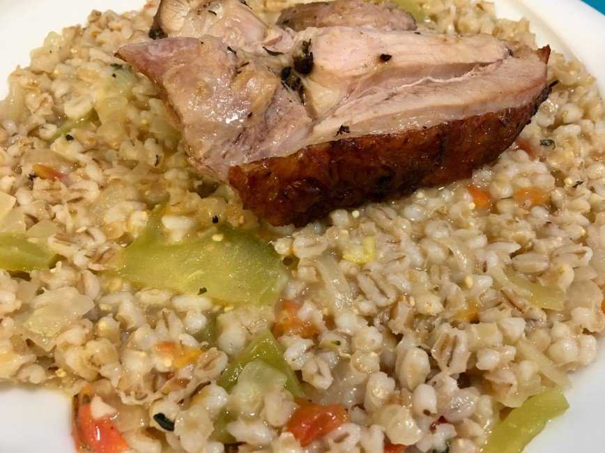 Пшеничнаяя каша с курицей в горшочке - люблю готовить - страна мам
