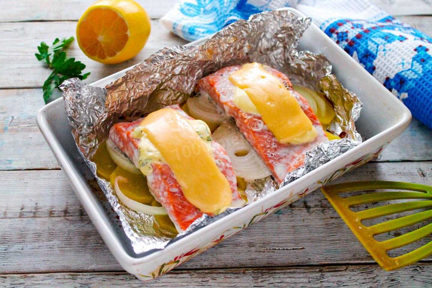 Как вкусно приготовить сома в духовке