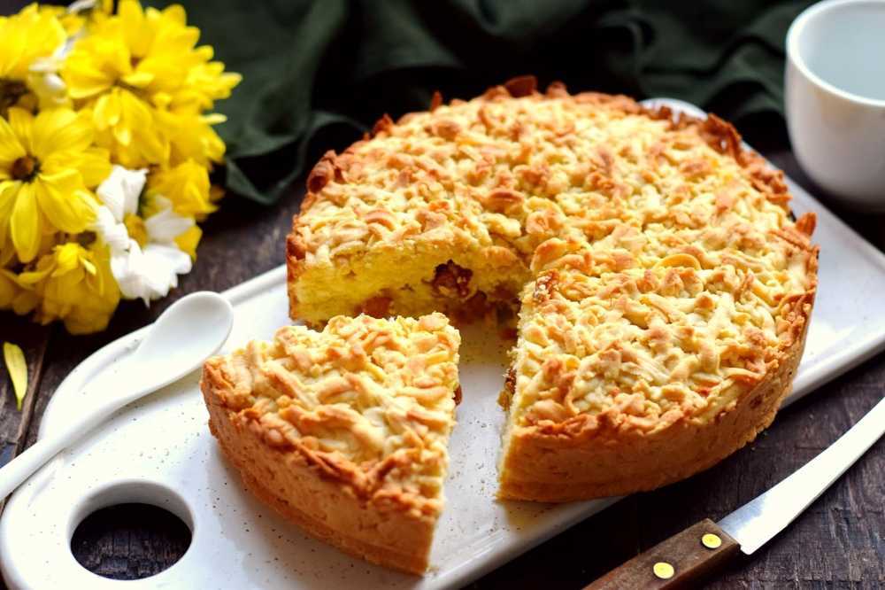 Пирог с творогом: 12 очень вкусных, нежных и быстрых рецептов