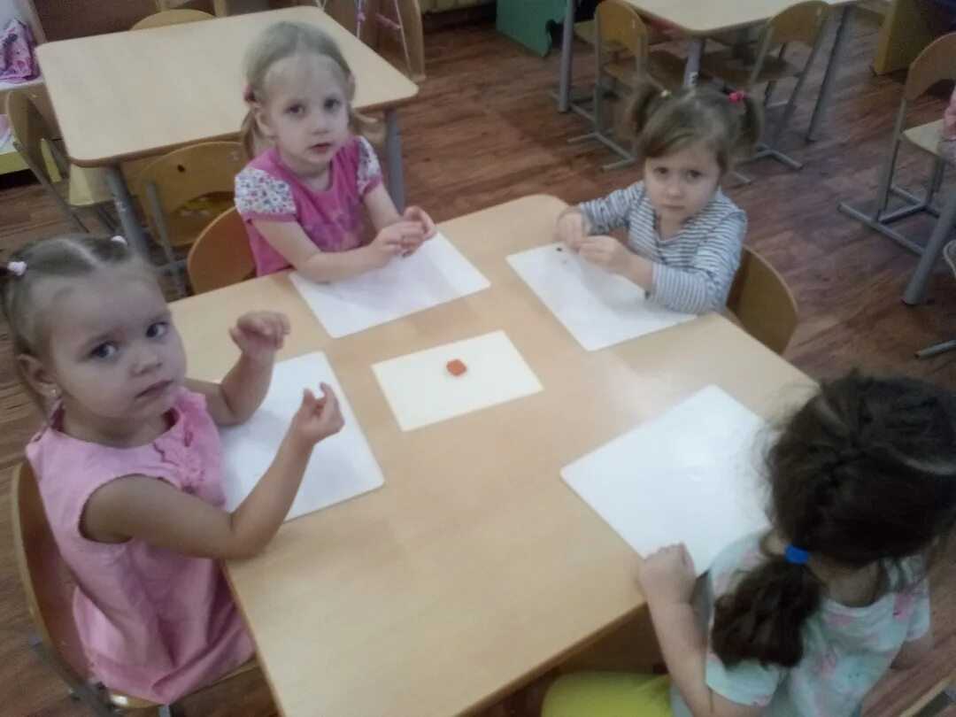 Птицы из пластилина: поэтапно для детей